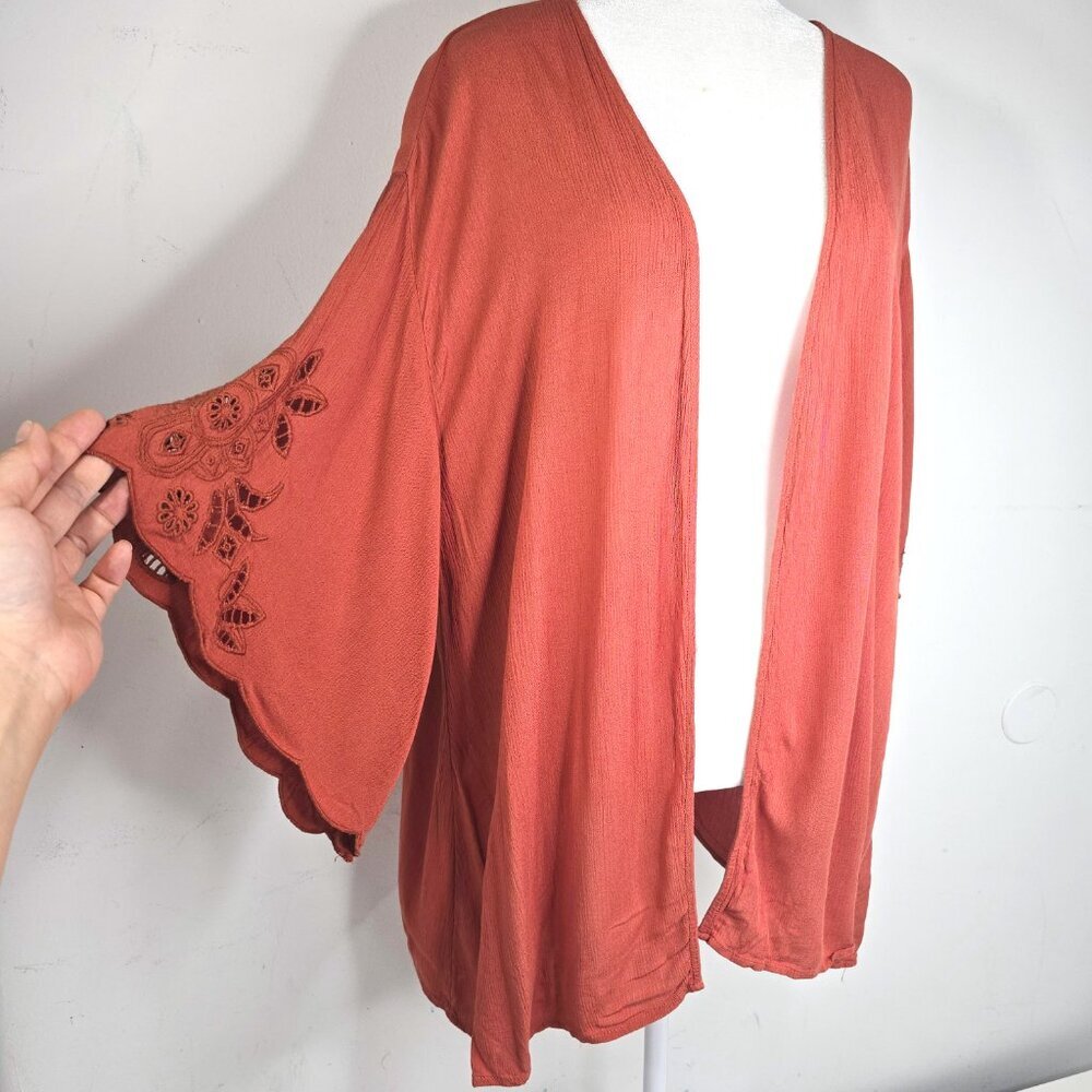 Maurices Terracota Rust Open Front Boho Floral Cu… - image 2